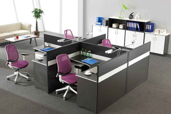 Cubicle or Partitioned Layout office interior design